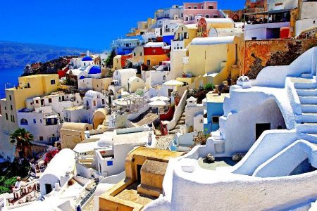 The Oia Experience