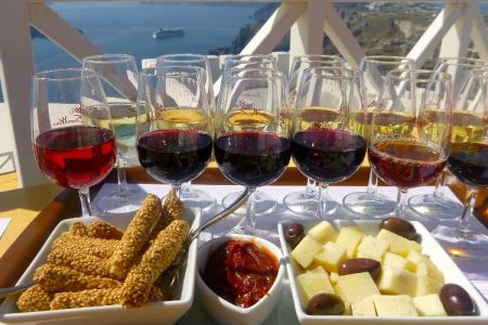 Wine Trail, lunch and Oia